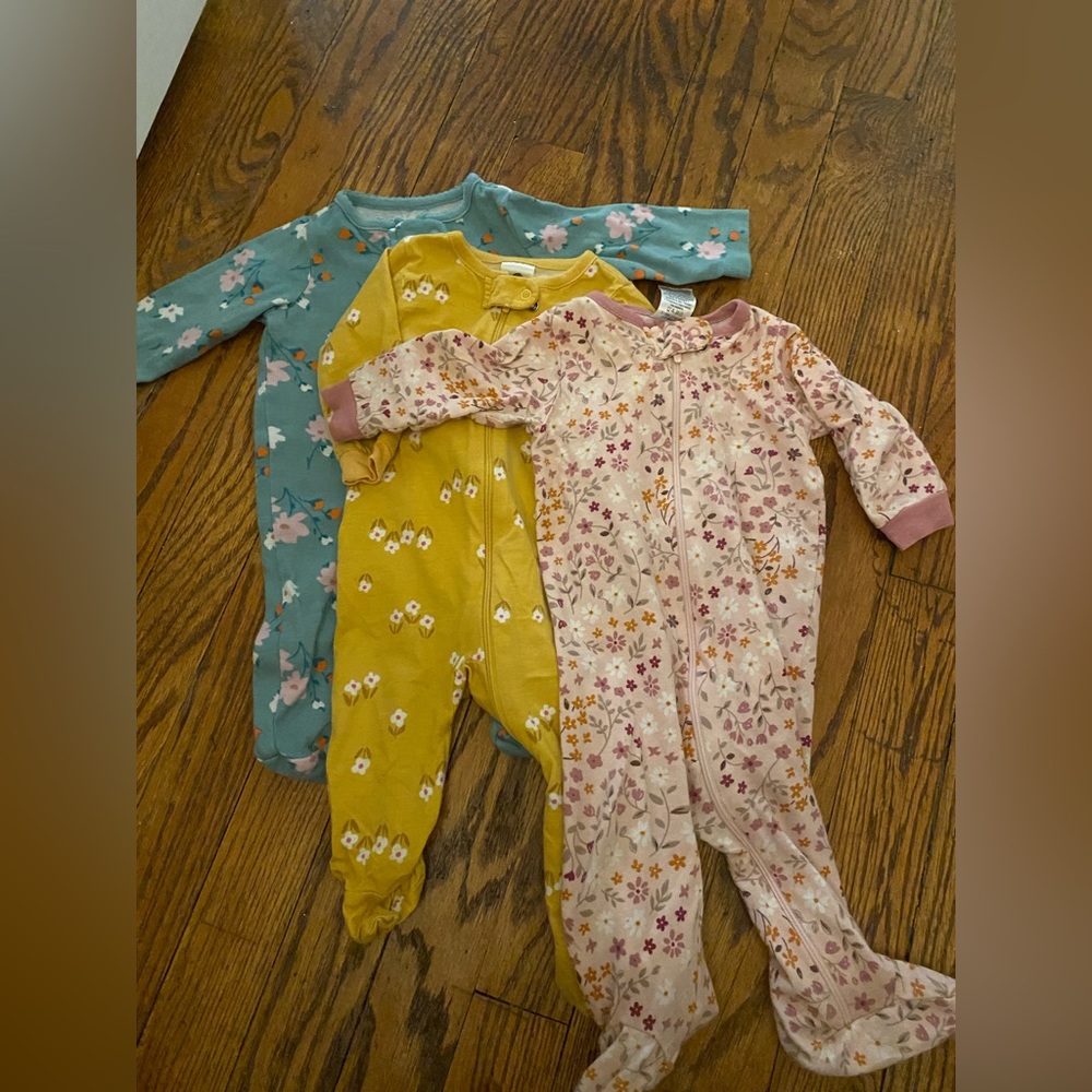 3 Gerber onesies!